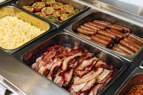 The Victoria Hotel - Accommodation QLD 26