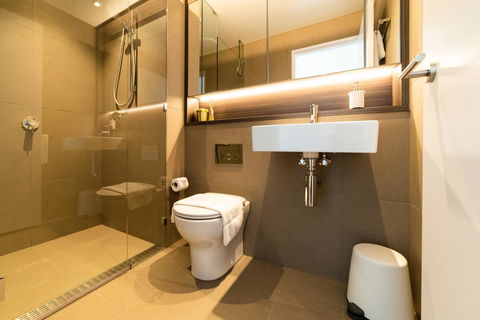 Melbourne Private Apartments - Collins Wharf Waterfront, Docklands - Accommodation QLD 43