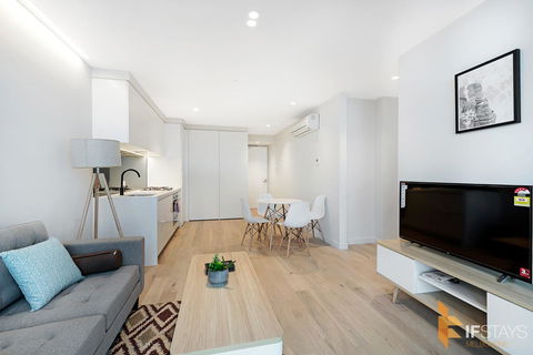 IFSuites (IFSTAYS) Light House Victoria One Apartment - Accommodation QLD 2