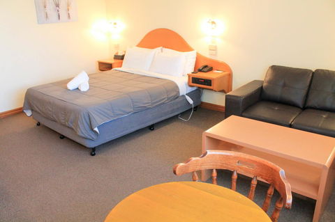 St Georges Motor Inn - Accommodation QLD 31