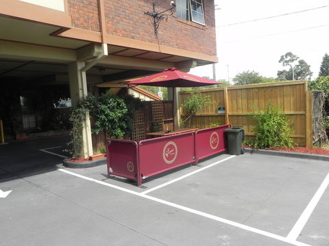 St Georges Motor Inn - Accommodation QLD 40