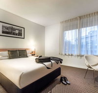 ibis Melbourne Hotel and Apartments - Accommodation QLD