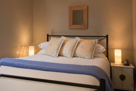 Athelstane House - Accommodation QLD 16