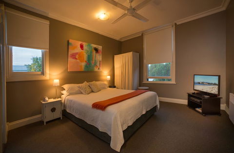 Athelstane House - Accommodation QLD 27
