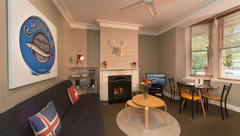 Athelstane House - Accommodation QLD 14
