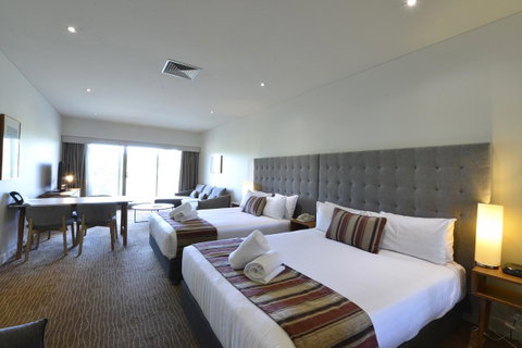 Seasons Botanic Gardens - Accommodation QLD 2