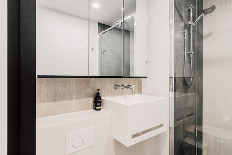 Cosmo Central Hotel Apartment - Accommodation QLD 34