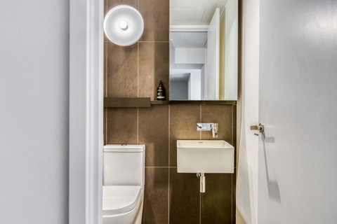 Cosmo Central Hotel Apartment - Accommodation QLD 31