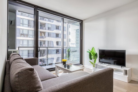Cosmo Central Hotel Apartment - Accommodation QLD 12