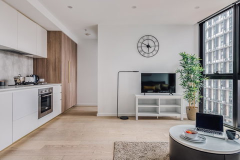 Cosmo Central Hotel Apartment - Accommodation QLD 25