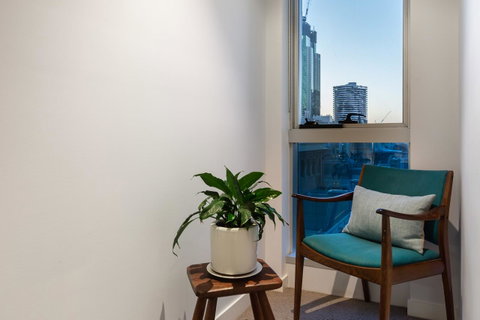 Auguste, Melbourne CBD Private Accommodation With Parking - Accommodation QLD 8