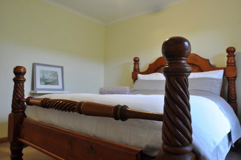 Crimea Retreat - Accommodation QLD 44