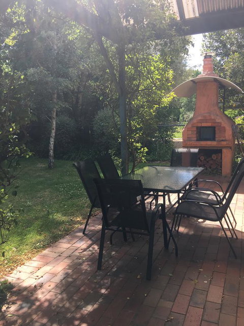 The Orchard House - Accommodation QLD 19