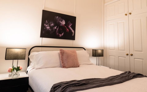 The Orchard House - Accommodation QLD 12