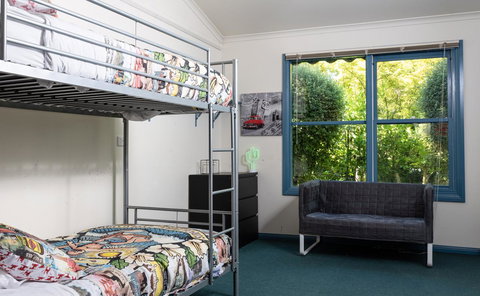 The Orchard House - Accommodation QLD 2