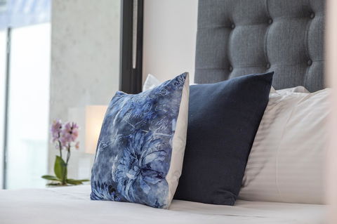 Signature Waterfront Apartments - Accommodation QLD 25