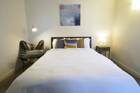 [Modern/Spacious]2BDR CBD FREE Carpark, FREE Wifi - Accommodation QLD 9