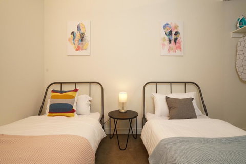 [Modern/Spacious]2BDR CBD FREE Carpark, FREE Wifi - Accommodation QLD 31