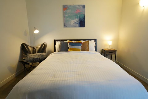 [Modern/Spacious]2BDR CBD FREE Carpark, FREE Wifi - Accommodation QLD 10