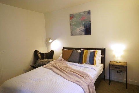[Modern/Spacious]2BDR CBD FREE Carpark, FREE Wifi - Accommodation QLD 6
