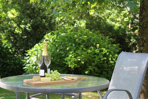 Goldfield Holiday Units - Accommodation QLD 23