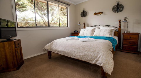 Goldfield Holiday Units - Accommodation QLD 14