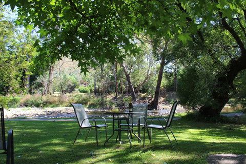 Goldfield Holiday Units - Accommodation QLD 24