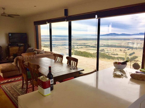 One Tree Hill Wilson Prom And Ocean Views - Accommodation QLD 3