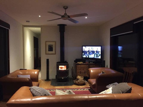 One Tree Hill Wilson Prom And Ocean Views - Accommodation QLD 13