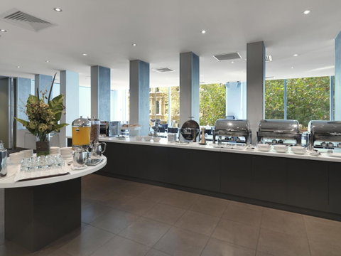 Oaks Melbourne On Collins Suites - Accommodation QLD 3