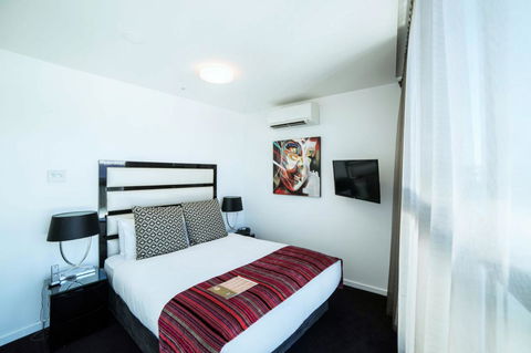 The Sebel Melbourne Docklands Hotel - Accommodation QLD 2