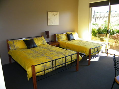 De\'Vine Escape - Accommodation QLD 2