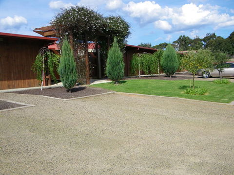 De\'Vine Escape - Accommodation QLD 18