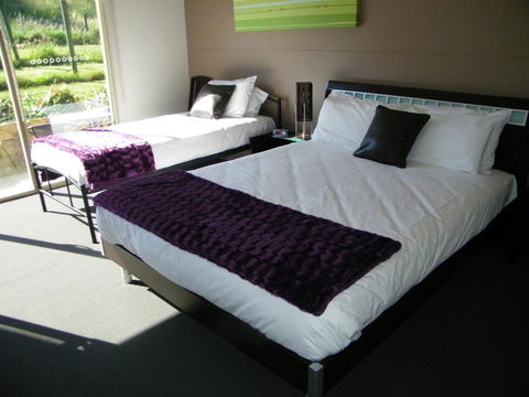 De\'Vine Escape - Accommodation QLD 8
