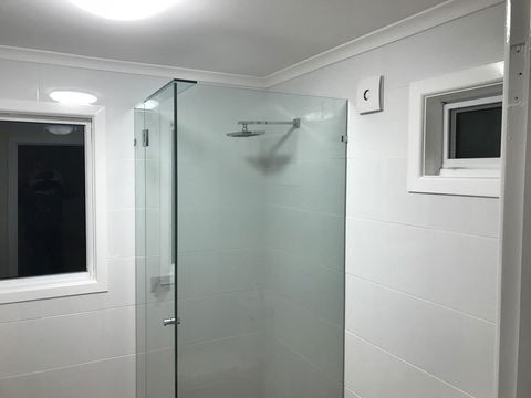The Hill House - Accommodation QLD 12