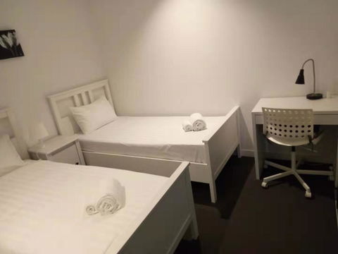 AH Accommodation@ Spencer - Accommodation QLD 2