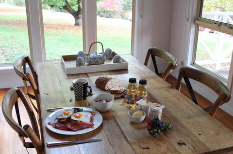 Abbys Cottages Bright - Accommodation QLD 1