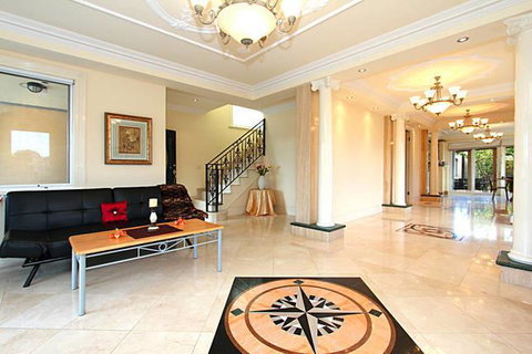 ABC Accommodation - Rosebud - Accommodation QLD 13