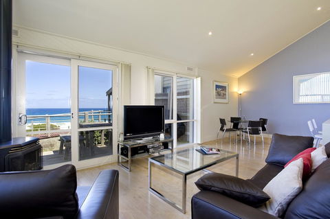 5 Whitecrest Great Ocean Road Resort - Ocean Views - Accommodation QLD 4