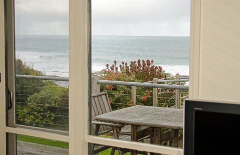5 Whitecrest Great Ocean Road Resort - Ocean Views - Accommodation QLD 24