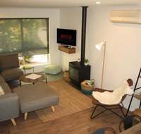 4 Autumn Grove - Accommodation QLD