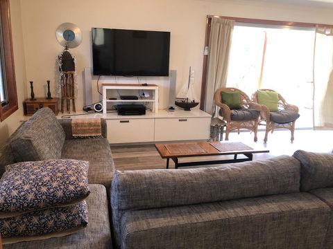 Beautiful, Cosy And Quiet - Accommodation QLD 2