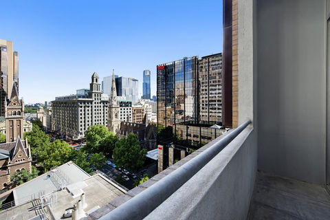 ULTIQA Little Collins (located At The Hero Apartment Building) - Accommodation QLD 2