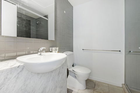 ULTIQA Little Collins (located At The Hero Apartment Building) - Accommodation QLD 20