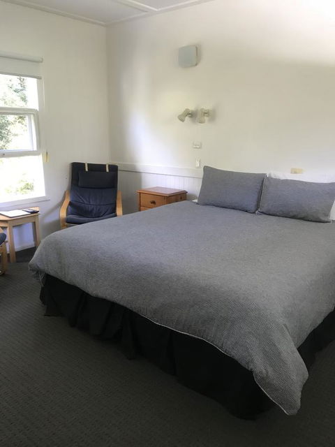 Gipsy Point Lodge & Cottages - Accommodation QLD 10