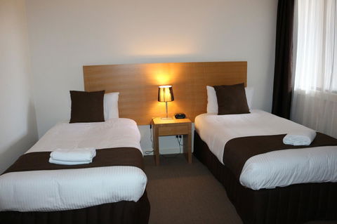 Bairnsdale International - Accommodation QLD 26