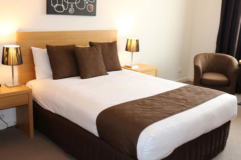 Bairnsdale International - Accommodation QLD 32