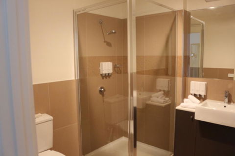 Bairnsdale International - Accommodation QLD 25
