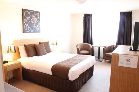 Bairnsdale International - Accommodation QLD 3