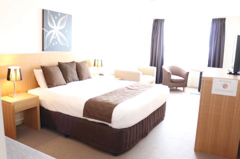 Bairnsdale International - Accommodation QLD 10